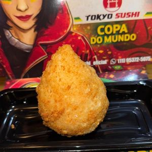 imagem do produto Coxinha de salmão cru