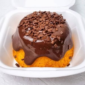 imagem do produto Mini vulcão Cenoura com Brigadeiro