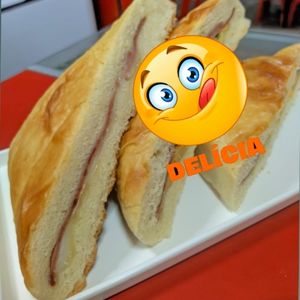 imagem do produto Pão Pizza (presunto e queijo)