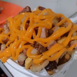 imagem do produto Batata Frita cheddar e Bacon (GG)