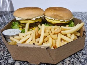 imagem do produto Combo 2 X Completos + Fritas + Refri