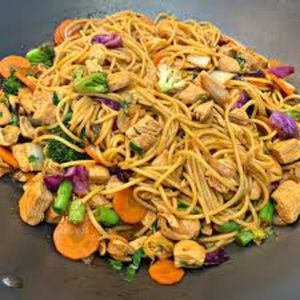 imagem do produto Yakisoba de Frango (600g)