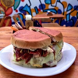 imagem do produto  X bacon 