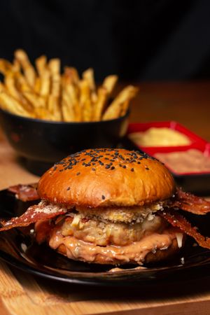 imagem do produto Chicken Bacon + Batata Frita