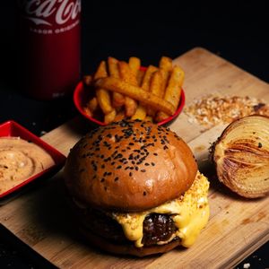 imagem do produto Sweet Burguer + Batata frita 