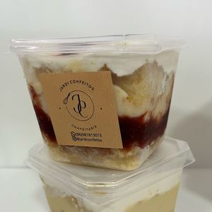 imagem do produto Bolo no pote ninho com morango