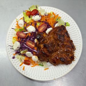 imagem do produto Frango grelhado com salada