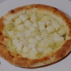 imagem do produto ESFIHA DE QUEIJO E PALMITO 