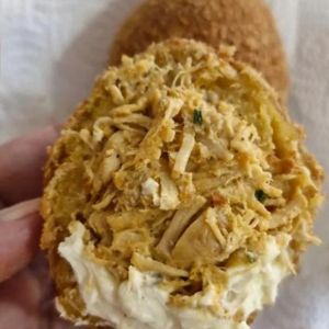 imagem do produto Frango com requeijão cremoso 