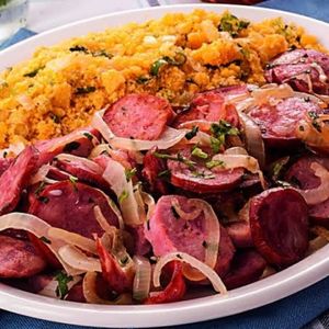 imagem do produto Calabresa acebolada c/ farofa