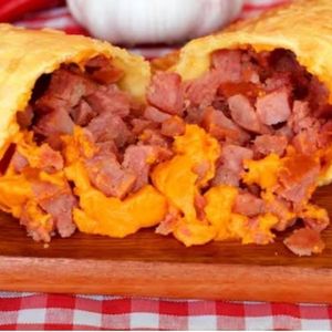 imagem do produto  Pastel Calabresa com cheddar 