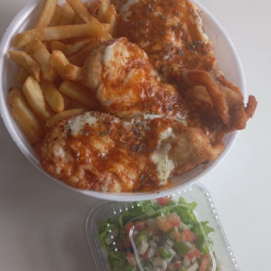 imagem do produto Frango à parmegiana com batata fritas 🍟