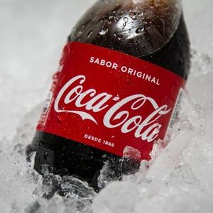 imagem do produto Coca cola 2 litros