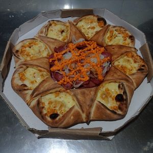 imagem do produto Trançado de frango com catupiry 