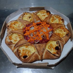 imagem do produto Trançado de frango com mussarela 