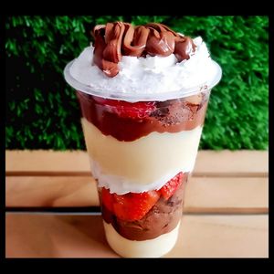 imagem do produto Copo Ninho com Nutella morango 