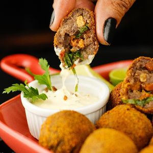 imagem do produto BOLINHO DE FEIJOADA 12und