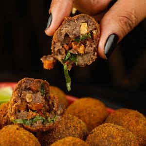 imagem do produto BOLINHO DE FEIJOADA C/6