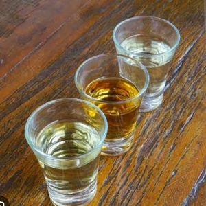 imagem do produto CACHAÇA ARTESANAL tradicional ou amarela