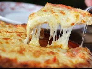 imagem do produto Pizza G - 4 Queijos 