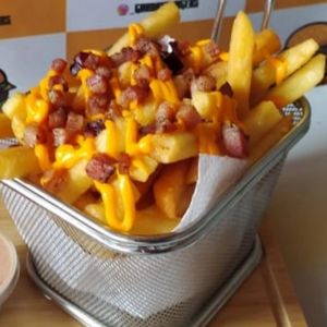 imagem do produto Batata frita 150g com cheddar e bacon