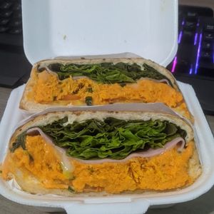 imagem do produto X frango com catupiry 