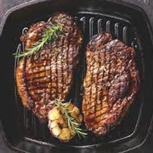 imagem do produto Marmita Fit – 100g de Bife Patinho Assado Saboroso, nutritivo e feito para você manter a dieta com prazer! Escolha a sua e aproveite uma refeição saudável e cheia de sabor!
