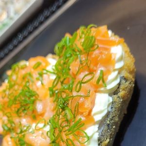 imagem do produto TEMAKI HOT ABERTO SALMÃO CRU