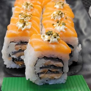 imagem do produto SUSHI SKIN ESPECIAL METADE 