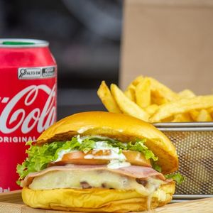 imagem do produto COMBO ALENO’S BURGER 