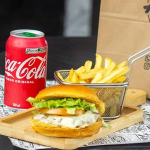 imagem do produto COMBO CHEESESALADA