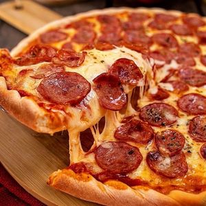 imagem do produto PIZZA CALABRESA