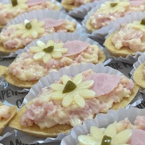 imagem do produto Barquete de queijo e presunto 