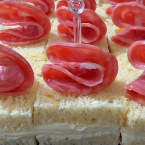 imagem do produto Mini sanduíche salame italiano