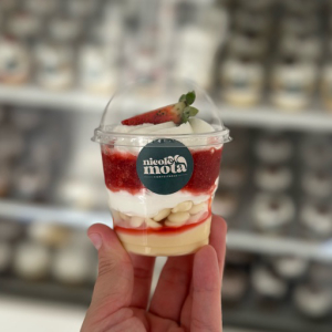 imagem do produto Copo ninho duplo c geleia de morango