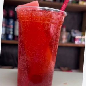 imagem do produto Copão de Gin 500 ML De Morango 