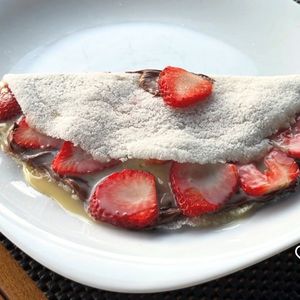 imagem do produto Tapioca Morango Com Brigadeiro 