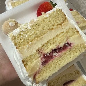 imagem do produto Fatia Ninho E Morango 