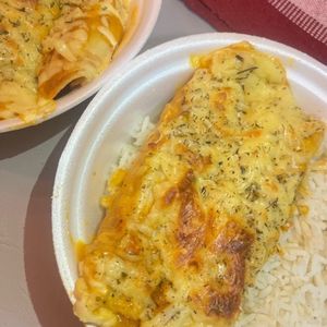 imagem do produto Panqueca de frango com arroz e batata palha 