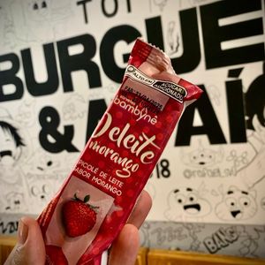 imagem do produto PICOLE MORANGO AO LEITE 