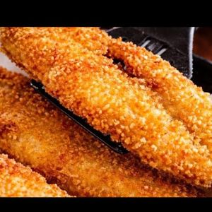 imagem do produto Porção filé de peixe na panko com batata pequena