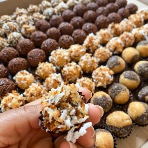 imagem do produto Cento Brigadeiro Gourmet 