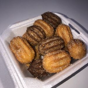 imagem do produto 12 churros 