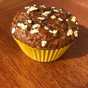 imagem do produto 6 Bolinhos de banana orgânica adoçados com uva-passa