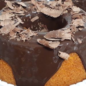 imagem do produto Bolo de Cenoura com chocolate.