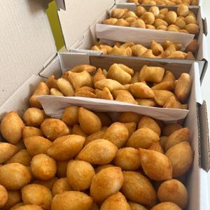imagem do produto 20 Mini Salgados sabores sortidos