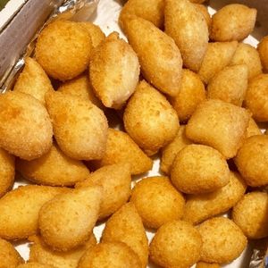 imagem do produto 25 Mini Salgados Sabores sortidos 