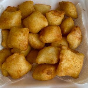 imagem do produto 10 Mini salgados sabores sortidos 