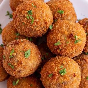 imagem do produto Porção (10) bolinha de bacalhau 