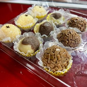 imagem do produto Brigadeiros 
